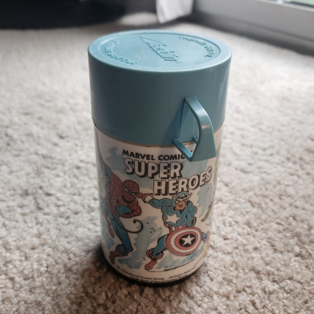 Vintage 1976 Marvel Comics Aladdin Thermos